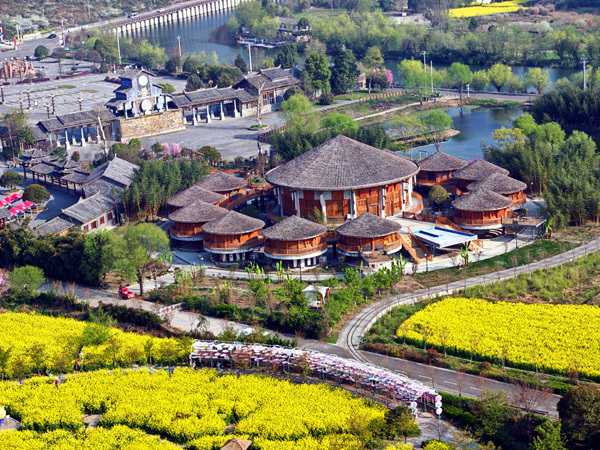 贵州旅游：从金海雪山到贵州博物馆（图）