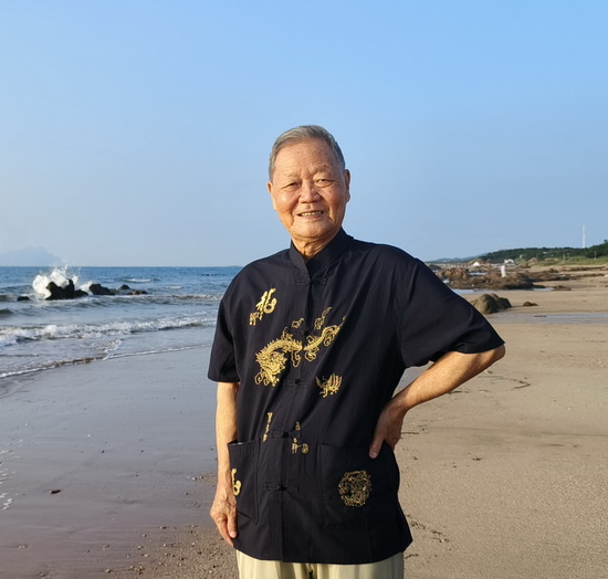 组图∣中华诗苑：山翁《七绝•气宇雄》欣赏