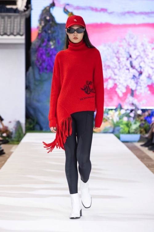 携手推动时尚与色彩设计领域合作创新, BCBGMAXAZRIA与爱涂妆iLuv Vivid推出定制时装系列 携手推动时尚与色彩设计领域合作创新, BCBGMAXAZRIA与爱涂妆iLuv Vivid推出定制时装系列