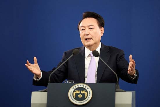 1733293775118027671.jpg 韓聯社:韓國總統尹錫悅多名高階幕僚集體請辭.jpg