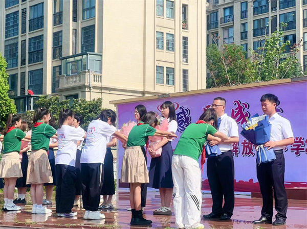 1751188274824311.png 图片11.png