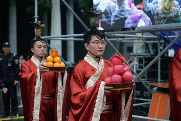 微信图片_20181107201702_副本.jpg 微信图片_20181107201702_副本.jpg