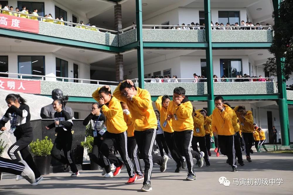 微信图片_20181110223224.jpg 微信图片_20181110223224.jpg