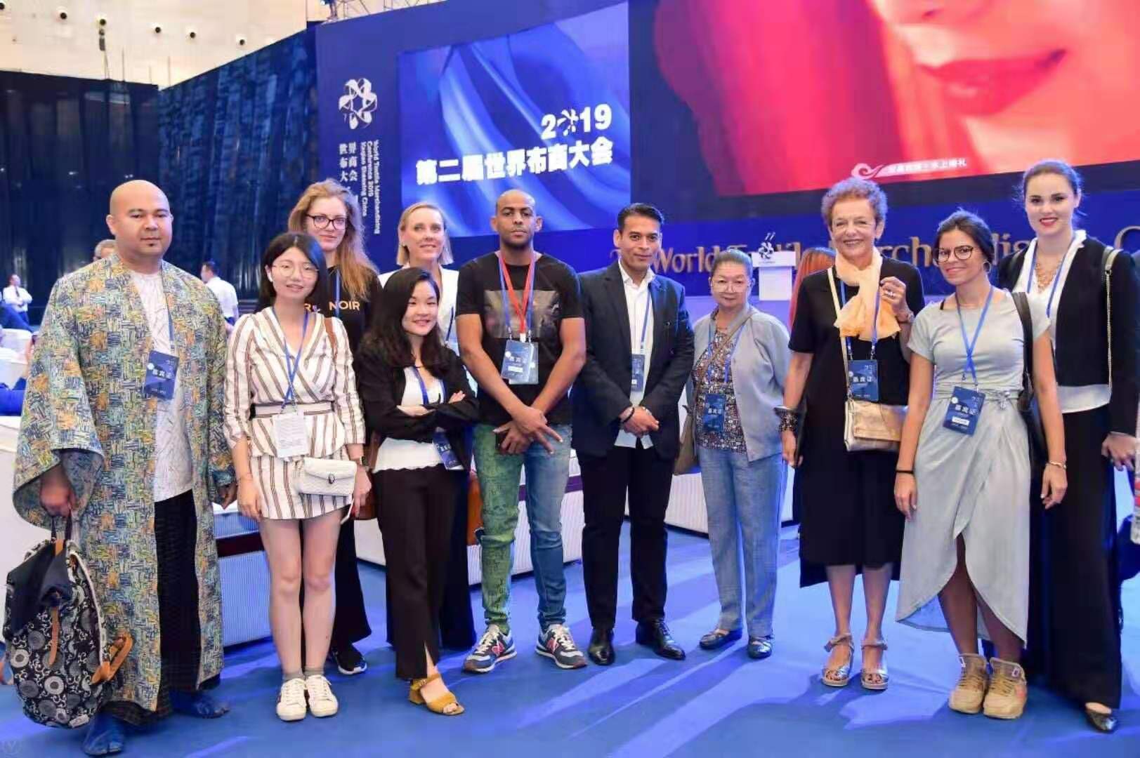 微信图片_20190927220042.jpg 微信图片_20190927220042.jpg