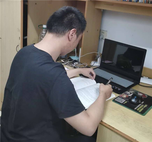 图片3.jpg 图片3.jpg