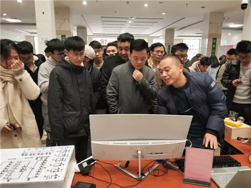 图片22.jpg 图片22.jpg