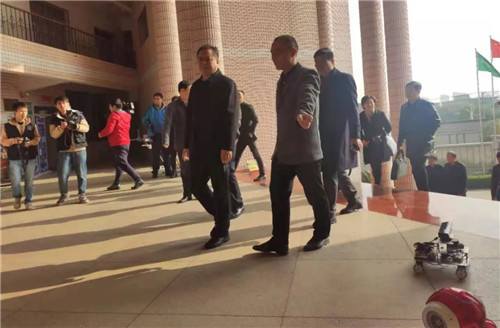 图片23.jpg 图片23.jpg