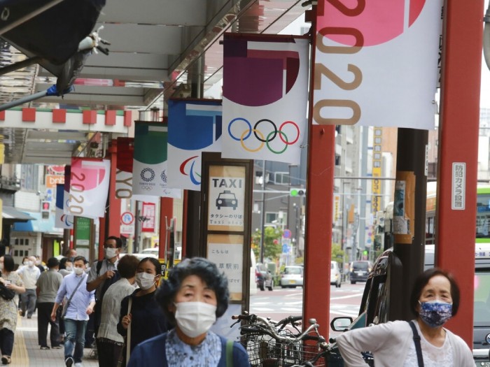 日本疫情反彈,或需於奧運期間發布緊急事態宣言。(美聯社).jpg 日本疫情反彈,或需於奧運期間發布緊急事態宣言。(美聯社).jpg
