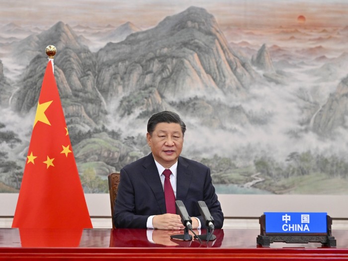 習近平透過視像方式出席二十國集團領導人在意大利羅馬召開的峰會。(新華社).jpg 習近平透過視像方式出席二十國集團領導人在意大利羅馬召開的峰會。(新華社).jpg