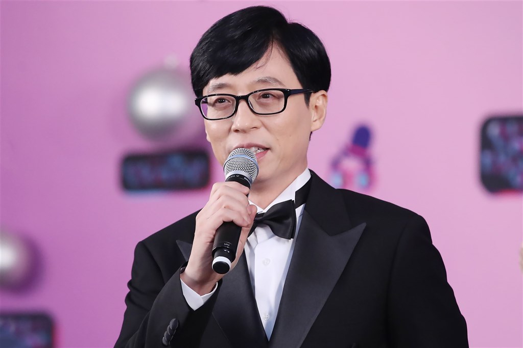 韓國知名主持人劉在錫(圖)的經紀公司13日表示,劉在錫確診感染COVID-19,目前已全面取消所有行程。(韓聯社).jpg 韓國知名主持人劉在錫(圖)的經紀公司13日表示,劉在錫確診感染COVID-19,目前已全面取消所有行程。(韓聯社).jpg