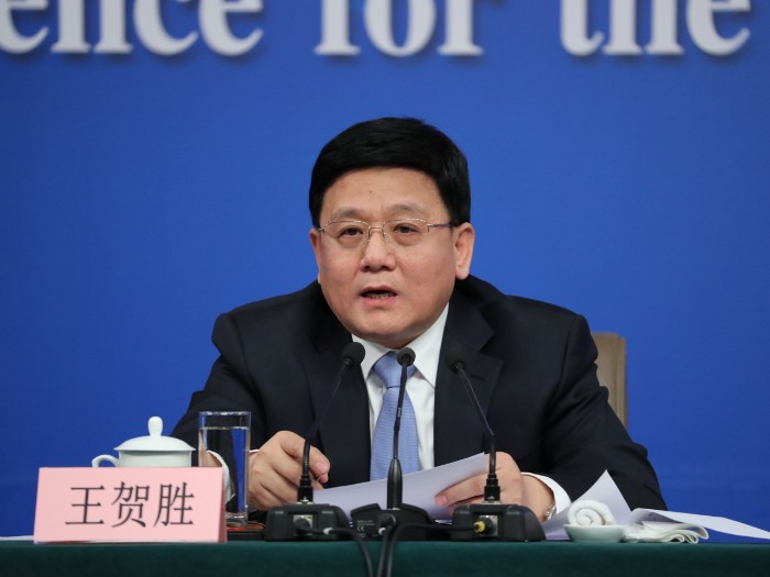 王賀勝表示,貫徹落實中央領導關於全力支持香港抗擊第五波疫情的重要指示批示精神。(新華社資料圖片).jpg 王賀勝表示,貫徹落實中央領導關於全力支持香港抗擊第五波疫情的重要指示批示精神。(新華社資料圖片).jpg