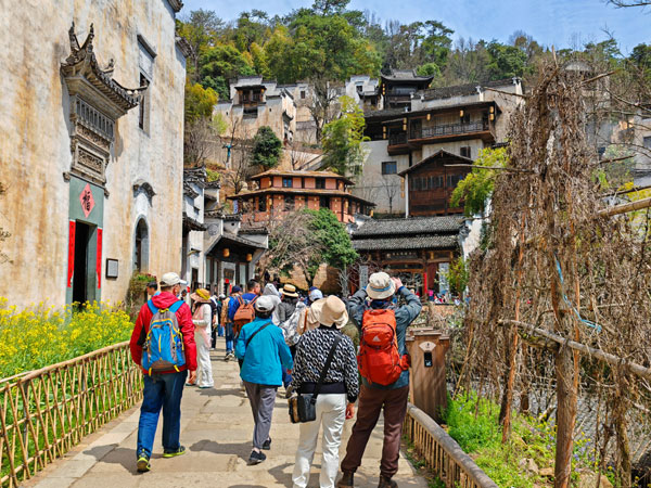 010徜徉篁岭村.jpg 010徜徉篁岭村.jpg
