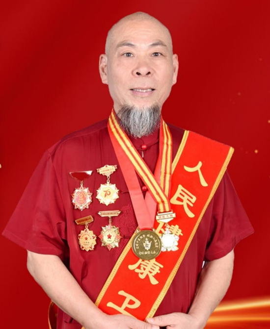 能量铸医魂1.jpg 能量铸医魂1.jpg