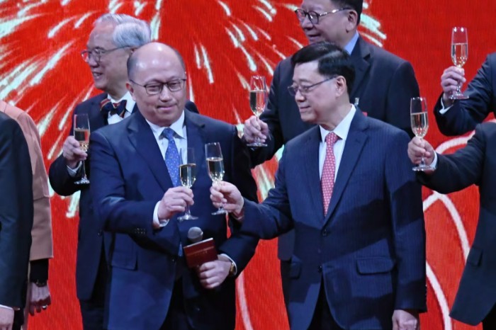 香港中联办活动.jpg