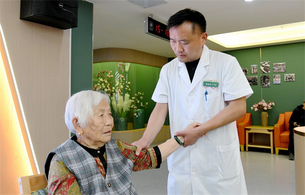 图片4.png 图片4.png