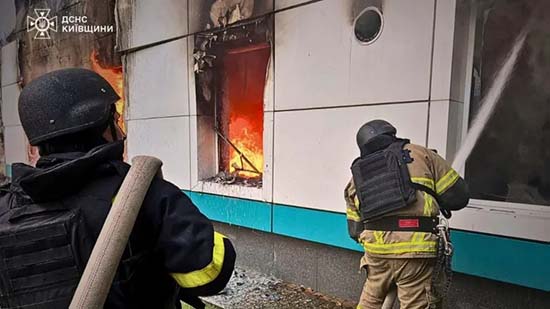 烏克蘭遭受俄羅斯戰爭爆發以來最大規模無人機襲擊【英語影片】.jpg 烏克蘭遭受俄羅斯戰爭爆發以來最大規模無人機襲擊【英語影片】.jpg