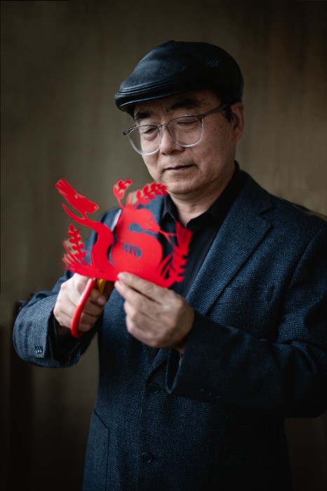 刘伟先生近照.jpg