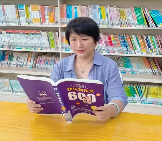 网络——珮子(谢裕玲)5.jpg 网络——珮子(谢裕玲)5.jpg