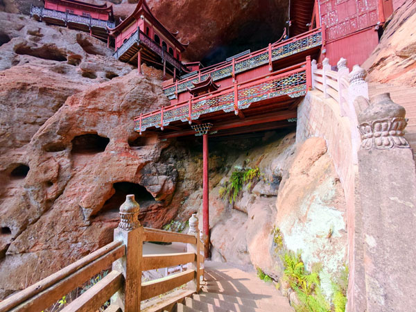 024近观甘露寺.jpg 024近观甘露寺.jpg