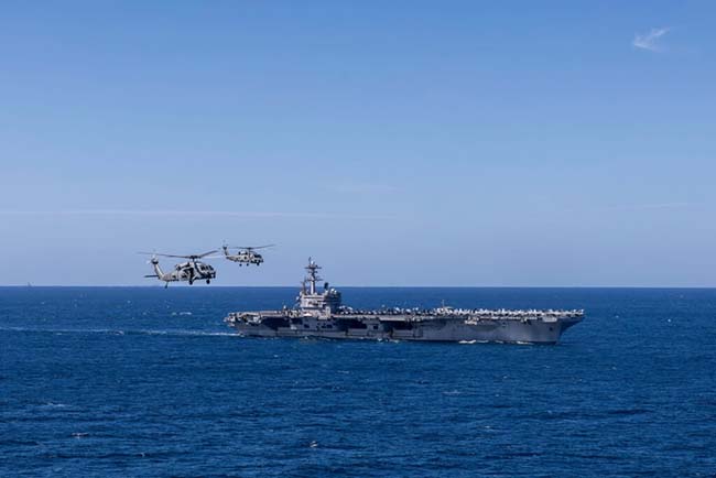 美國航空母艦「布希號」。.jpg 美國航空母艦「布希號」。.jpg