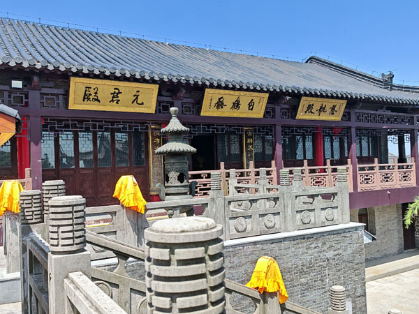 010万福宫殿宇.jpg 010万福宫殿宇.jpg