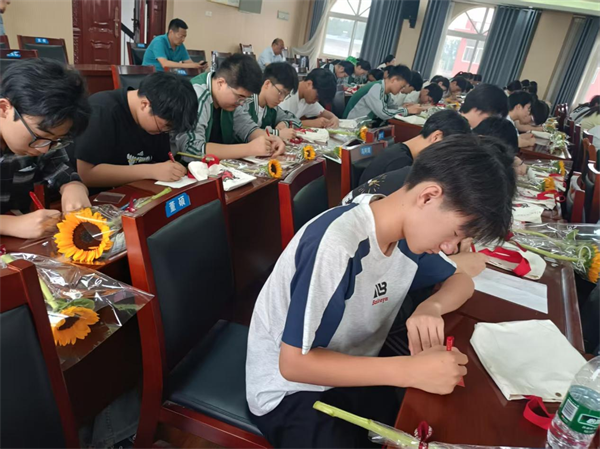 图片2.png 图片2.png