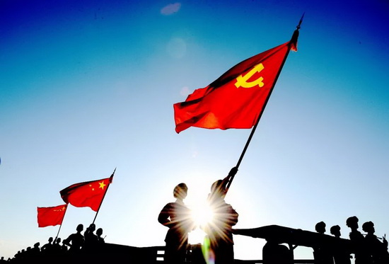 军•八一党旗红1.jpg 军•八一党旗红1.jpg