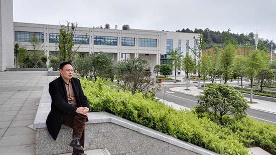 王兴伟相片（1）.jpg